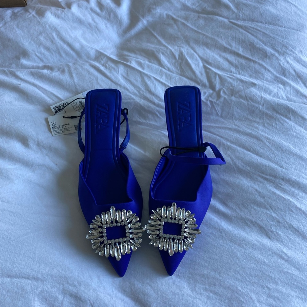 NWT Zara Sling Back Heels
